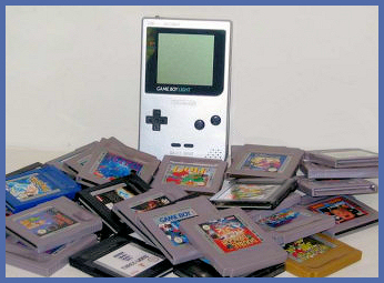 Nintendo Game Boy pelejä - Tietokonemuseo